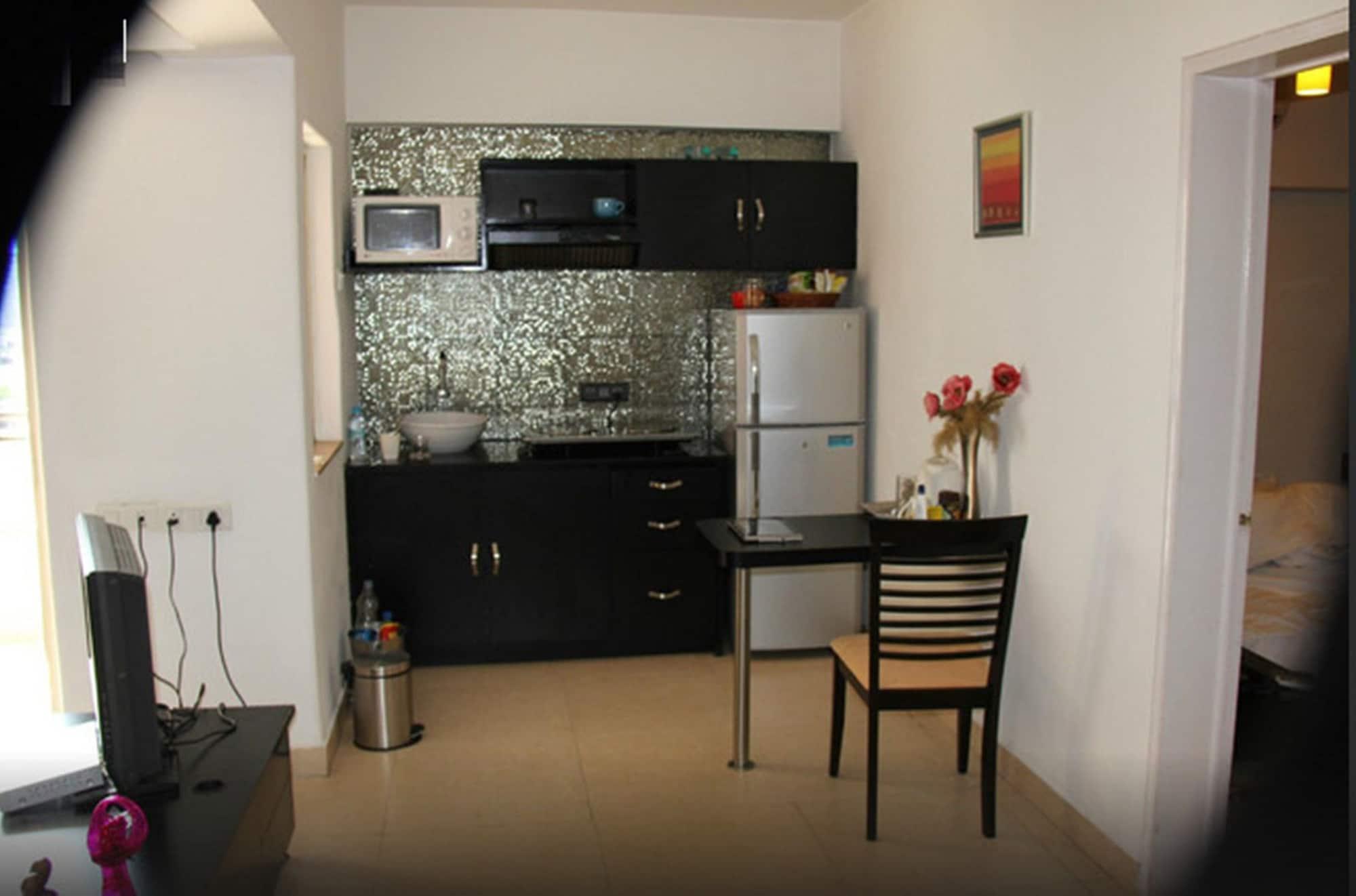 Royal Orchid Golden Suites Pune Dış mekan fotoğraf