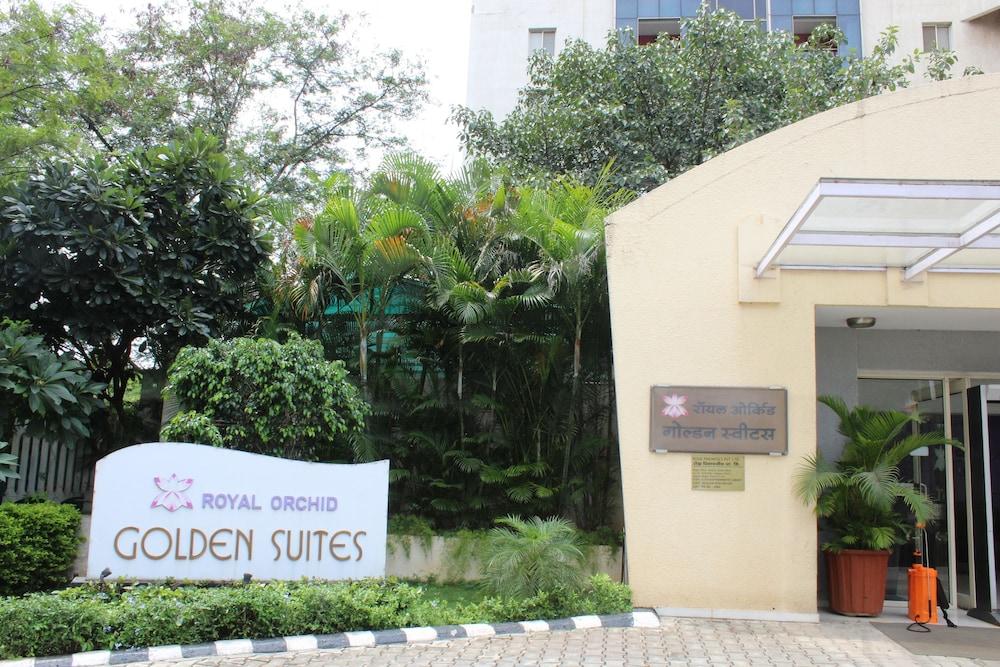 Royal Orchid Golden Suites Pune Dış mekan fotoğraf
